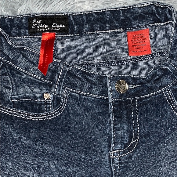 Shorts - Picture 5 of 5